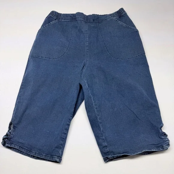 Croft & Barrow Womens 2X Blue Denim Capri Pants Elastic Waist Stretch Plus Size - Picture 1 of 10